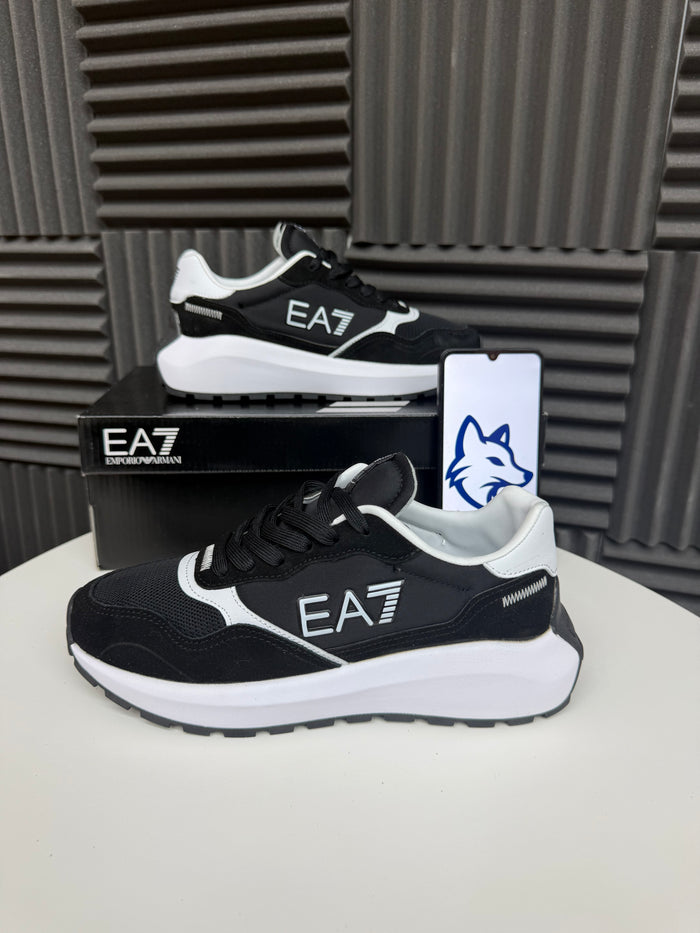 EA7 Black White