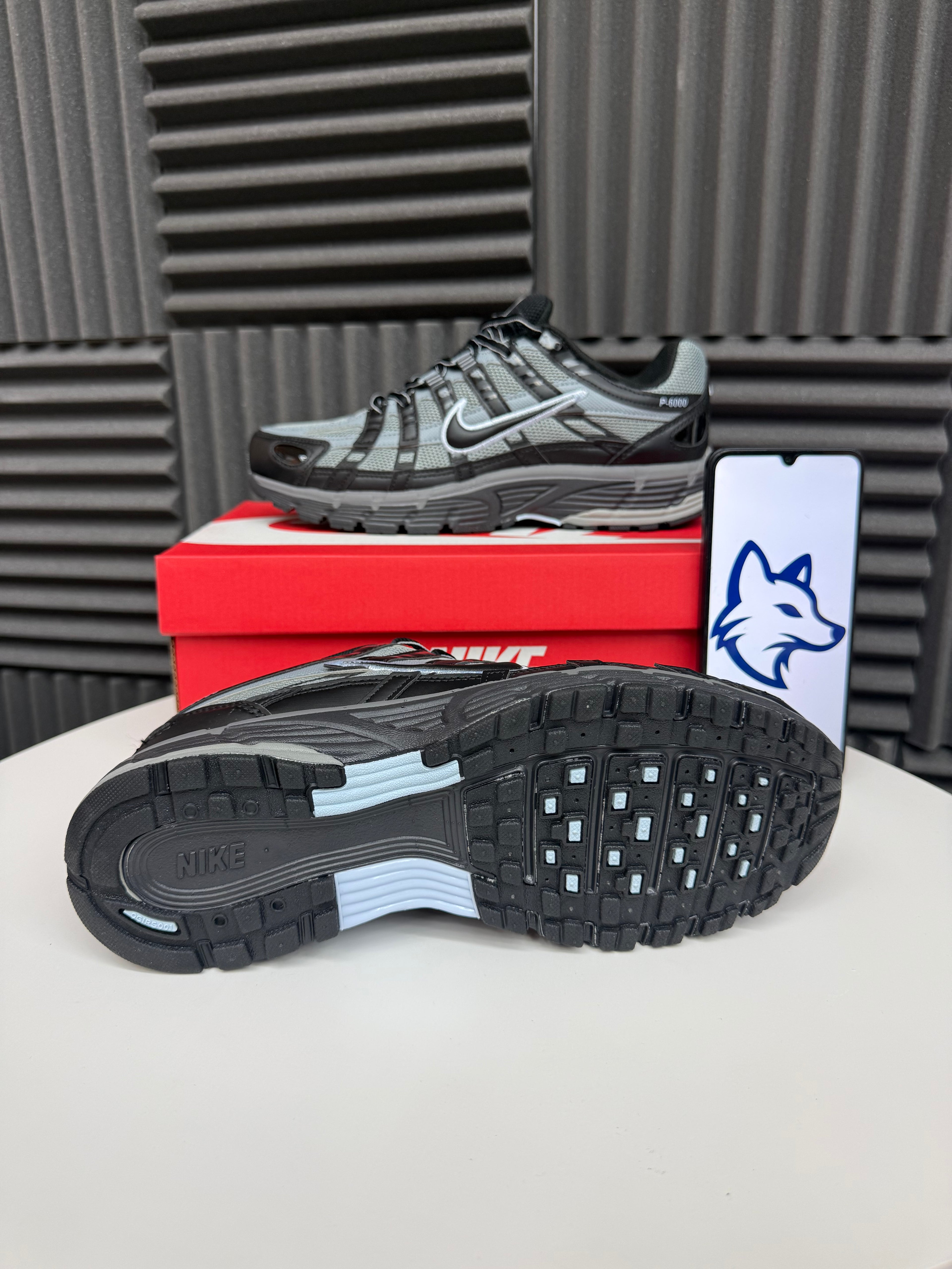 Nike P-6000 Gris