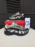 Nike P-6000 Negro/Gris