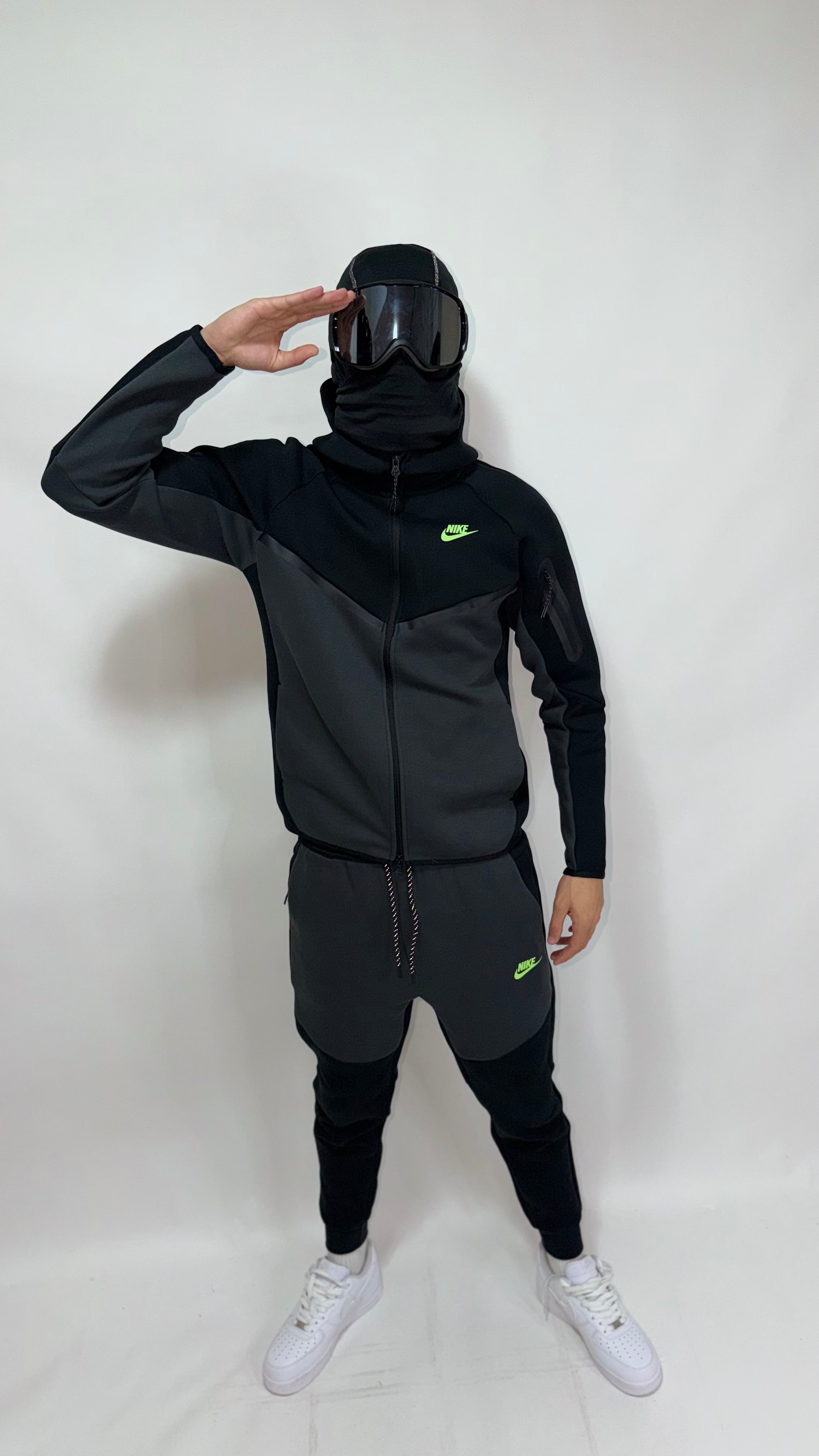 Nike Tech Fleece 2026