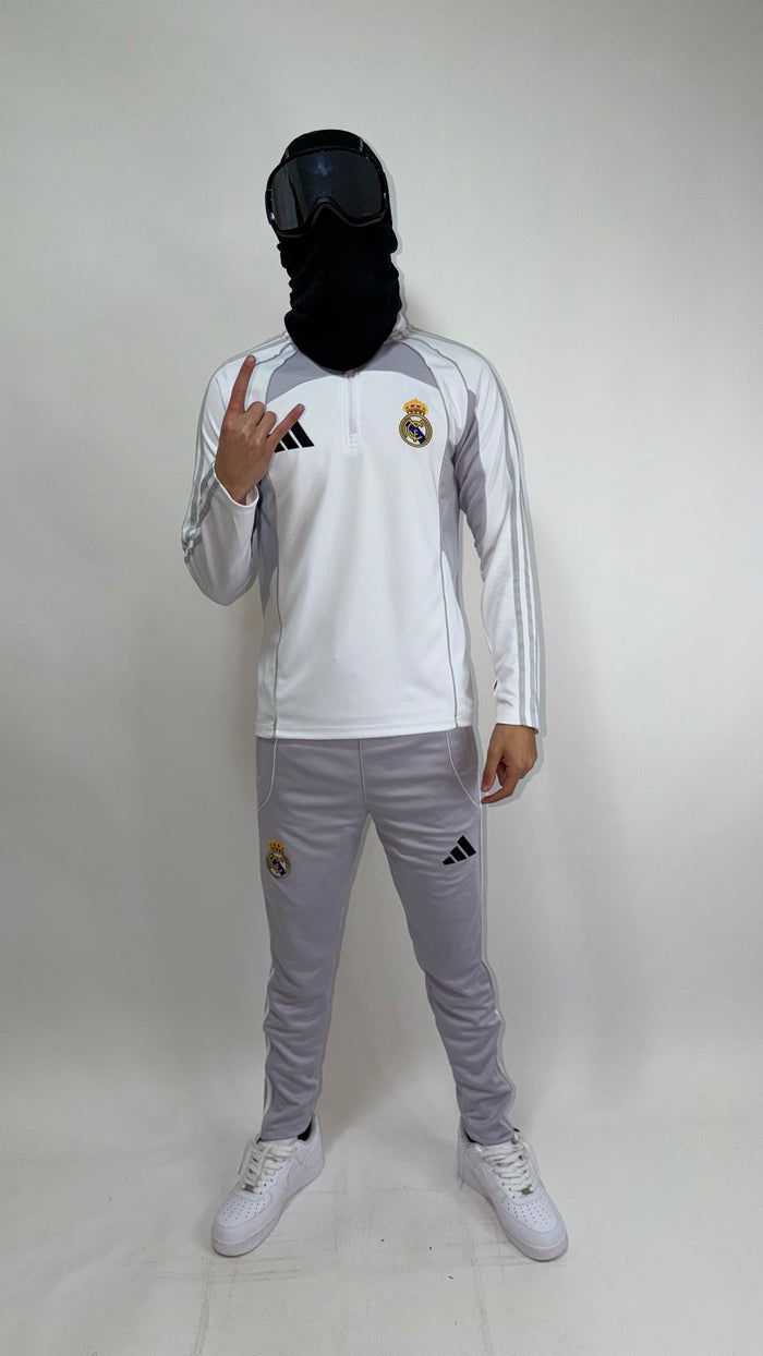 Conjunto REAL MADRID