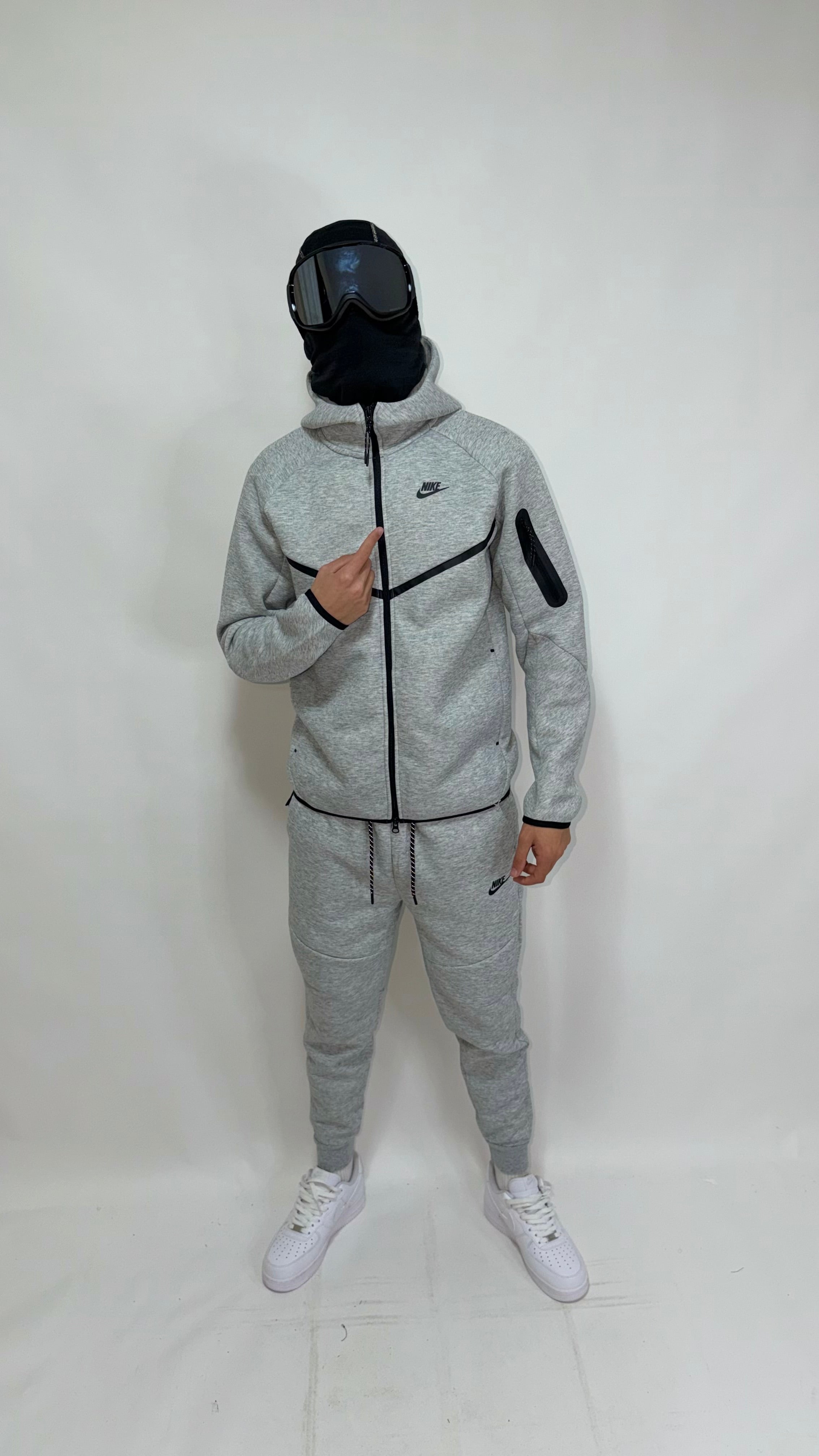 Nike Tech Fleece 2026
