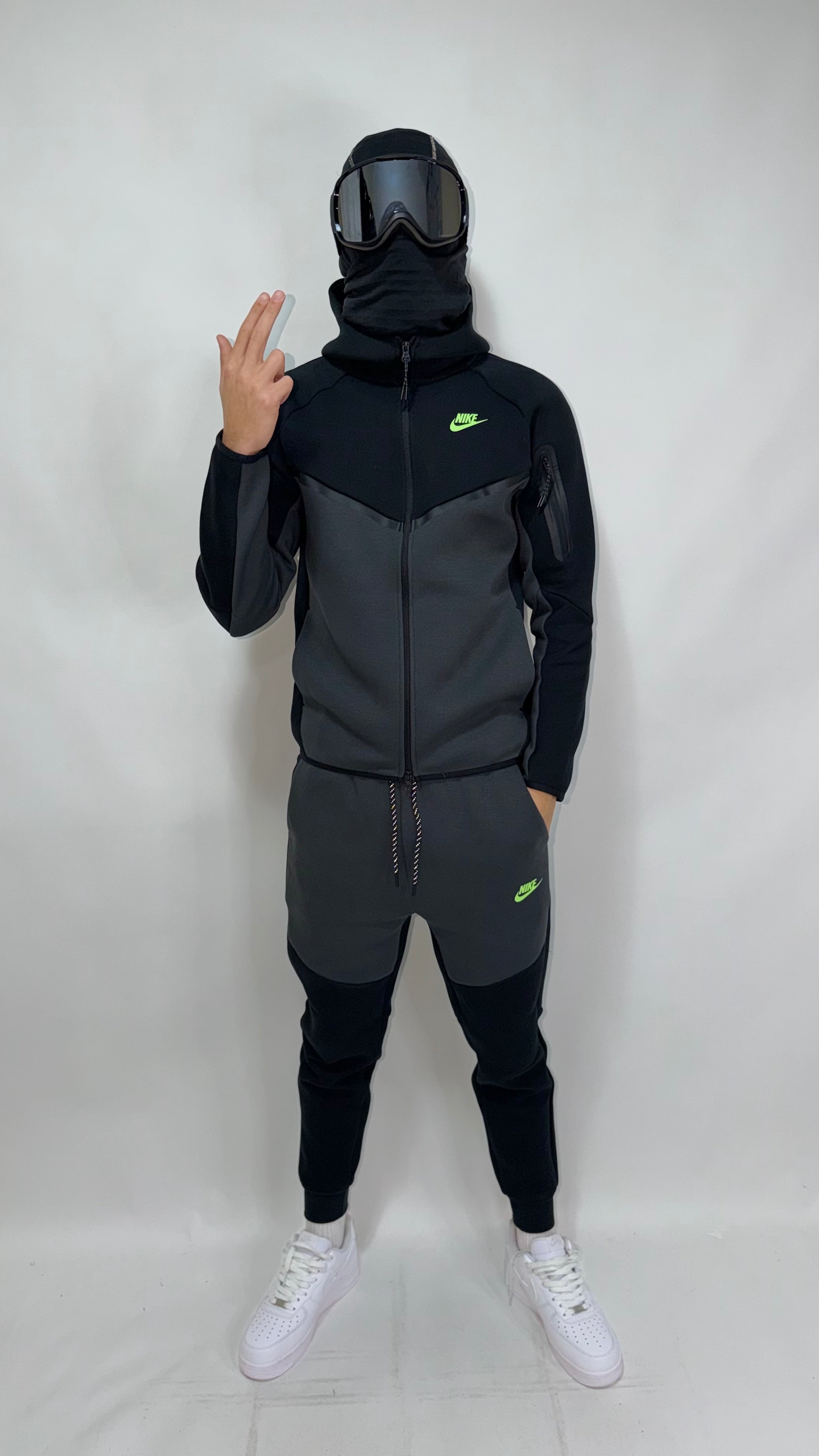 Nike Tech Fleece 2026