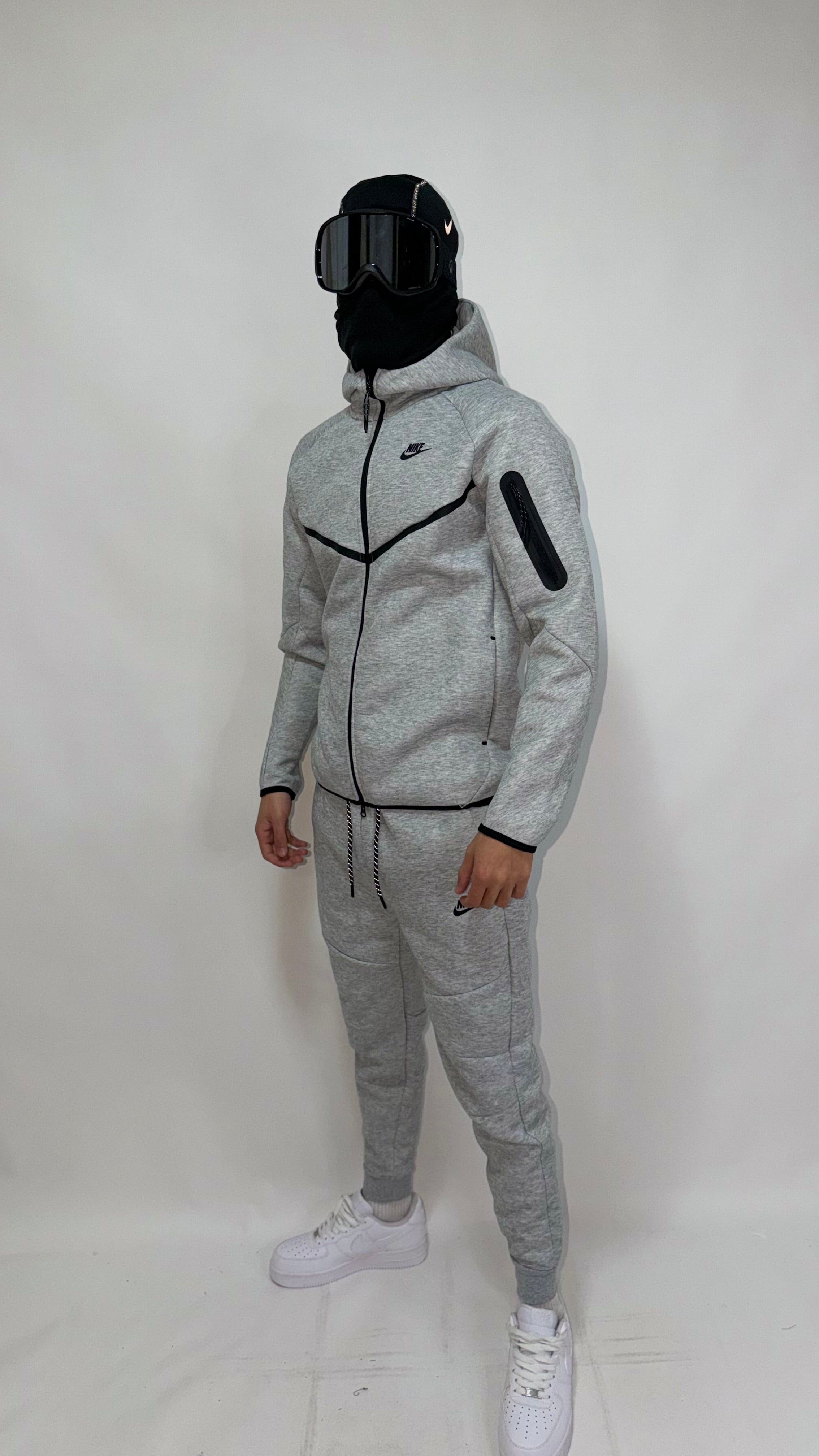 Nike Tech Fleece 2026