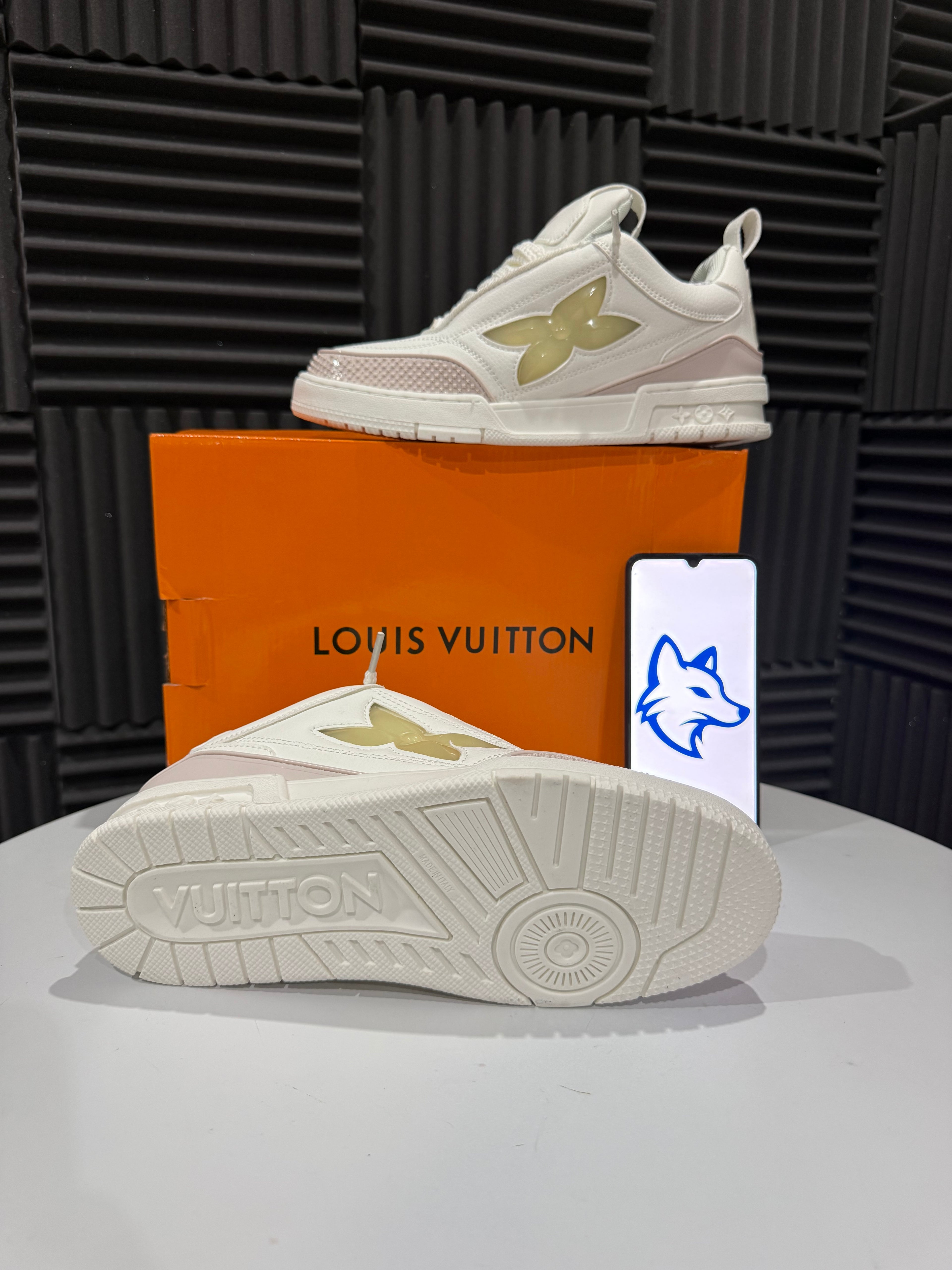LV Skate Beige