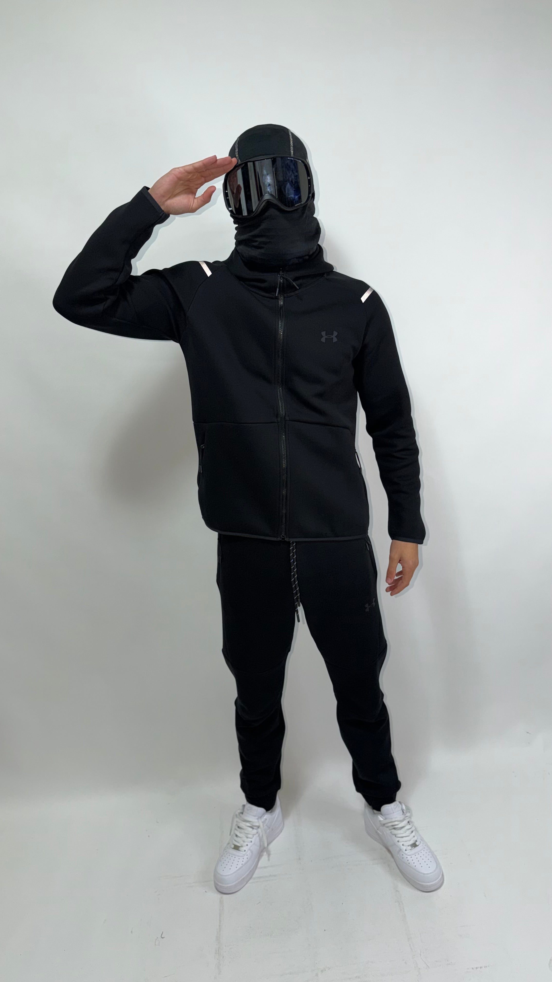 Under Armour Black