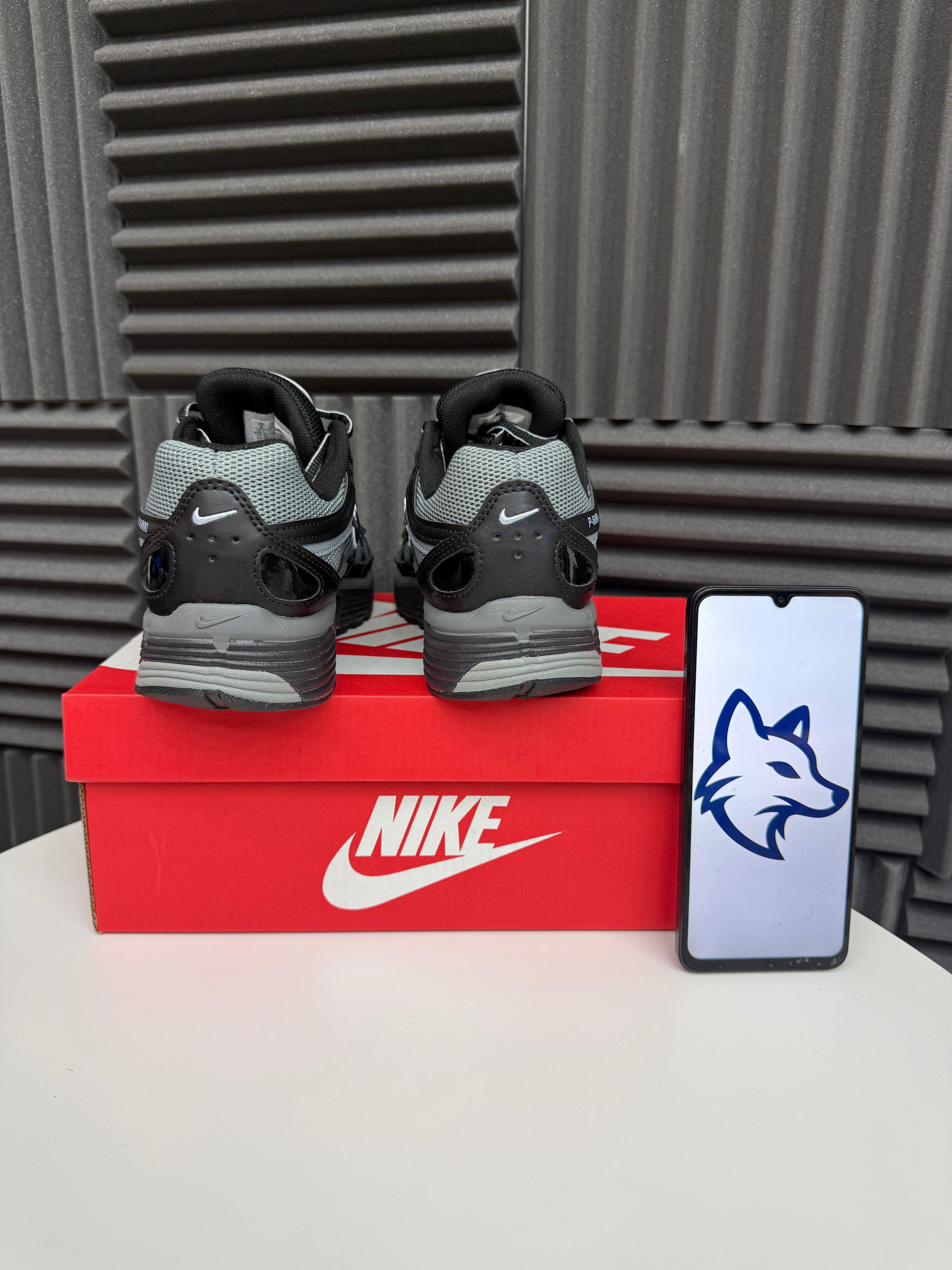 Nike P-6000 Gris