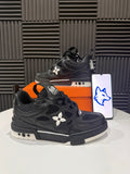 LV Skate Black