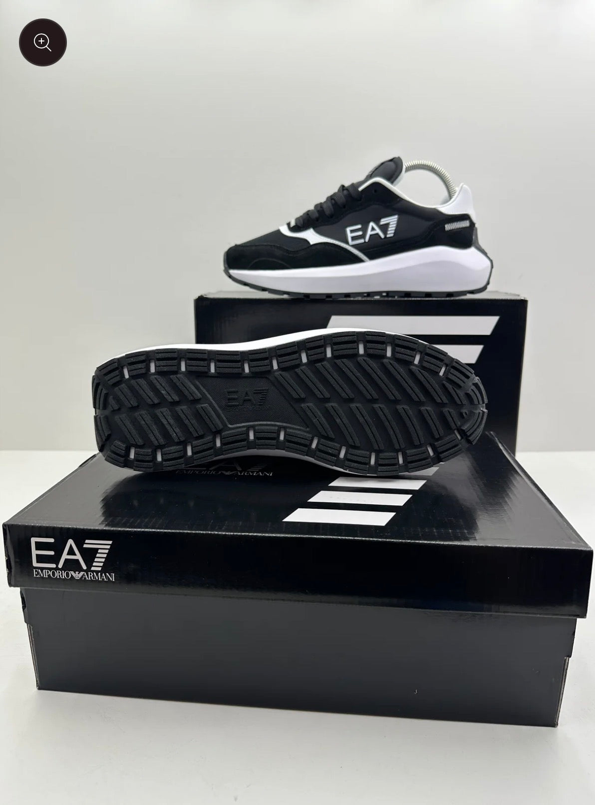 EA7 Black White