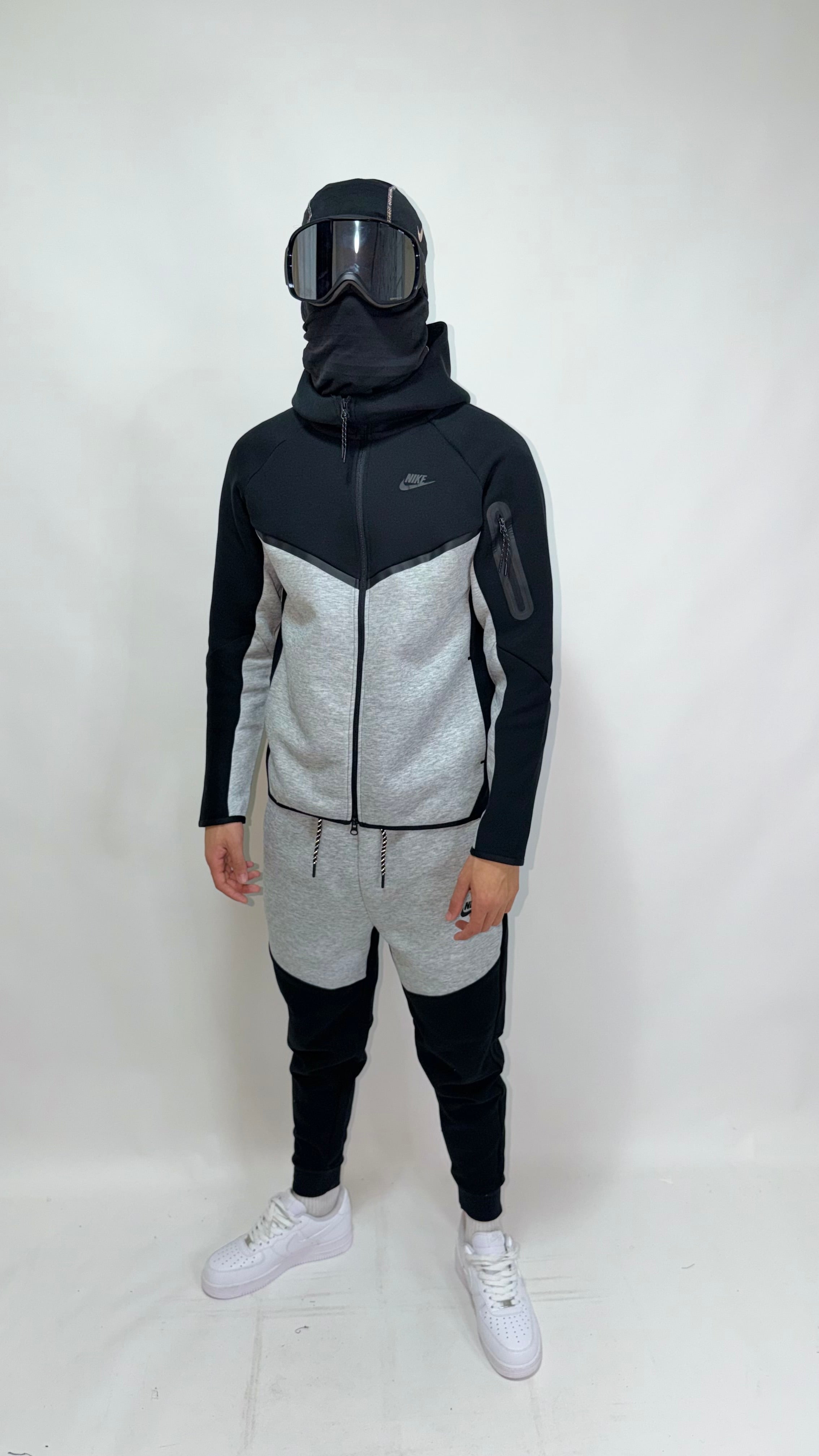 Nike Tech Fleece 2026