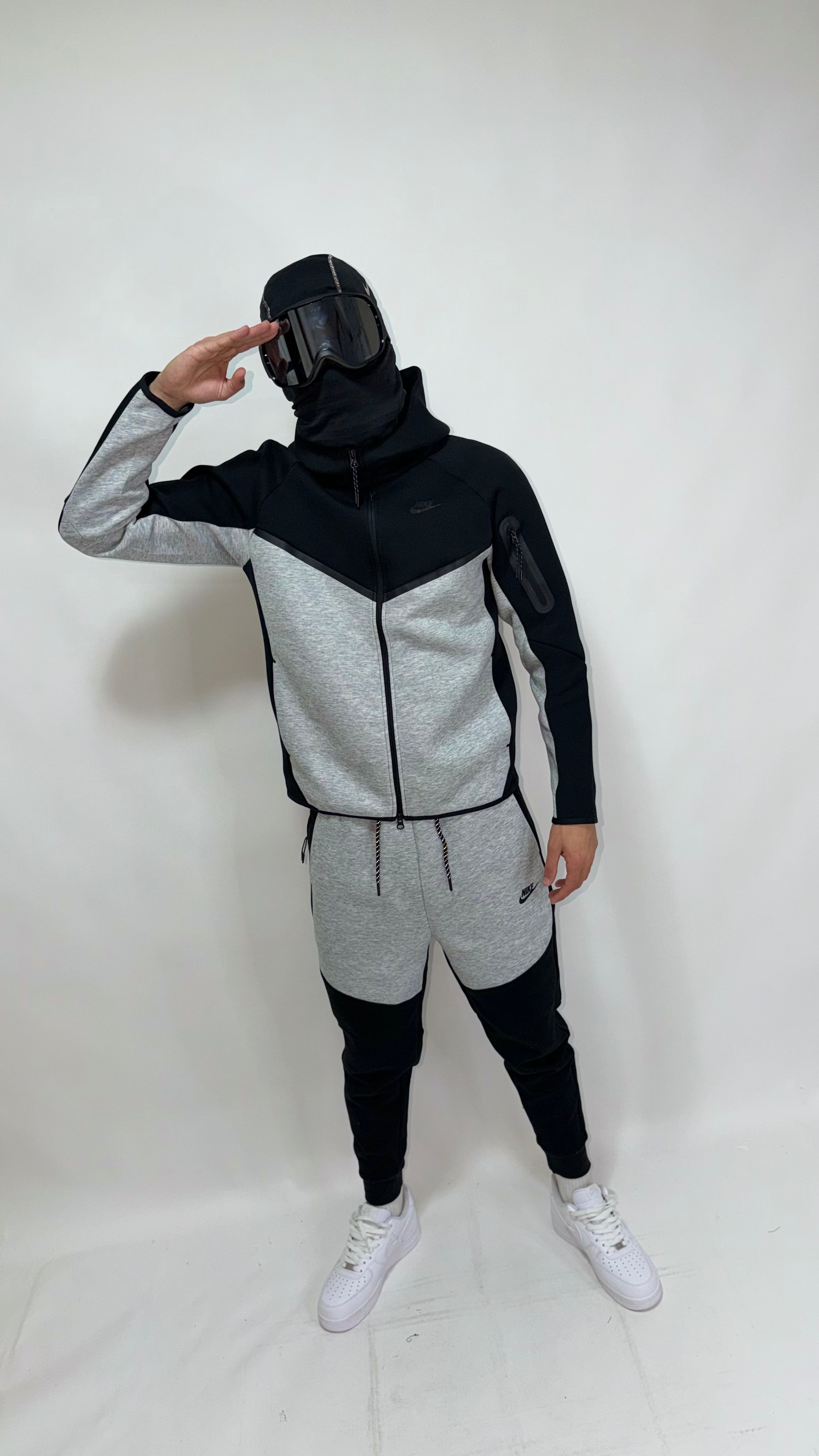 Nike Tech Fleece 2026