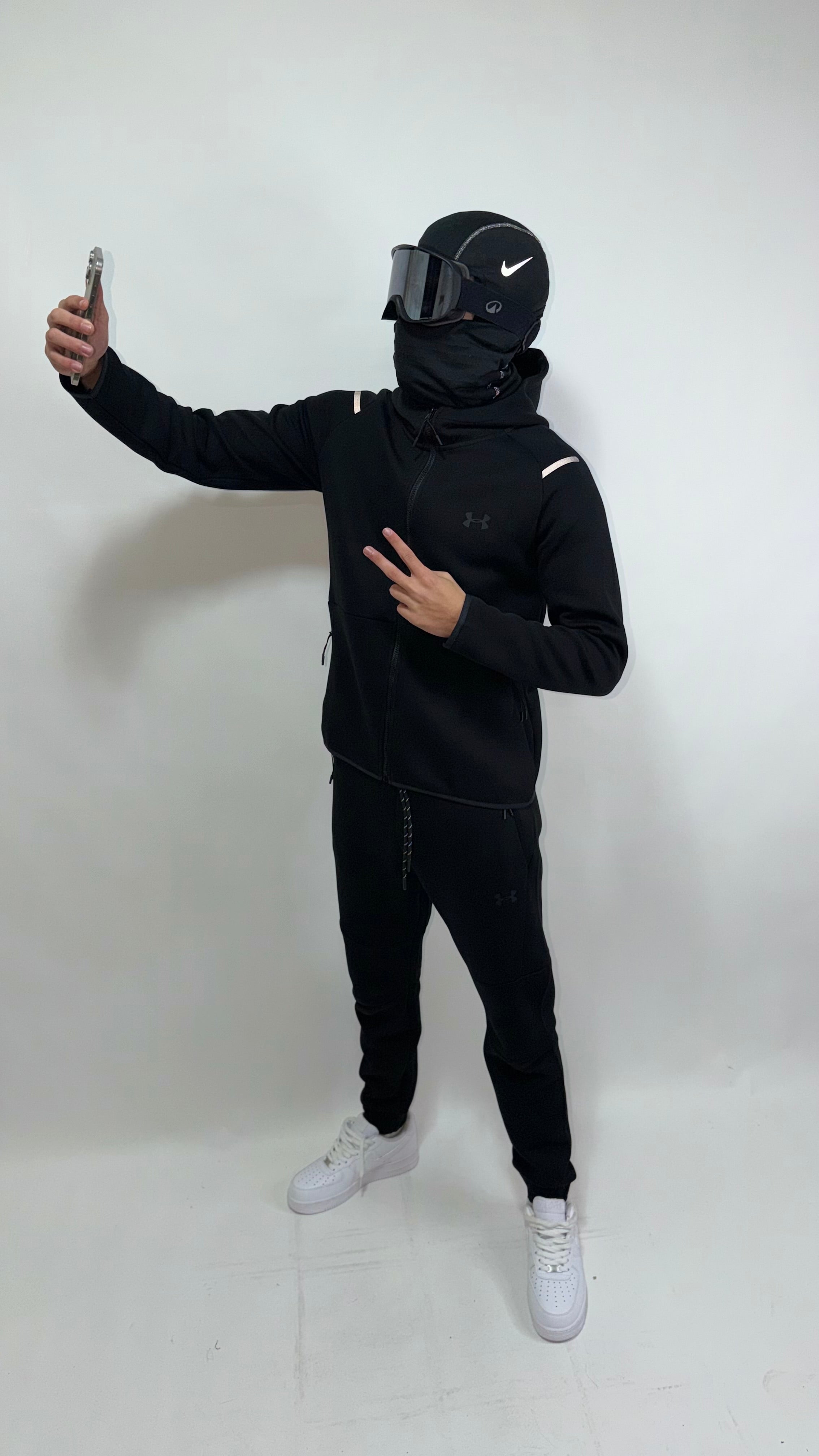 Under Armour Black