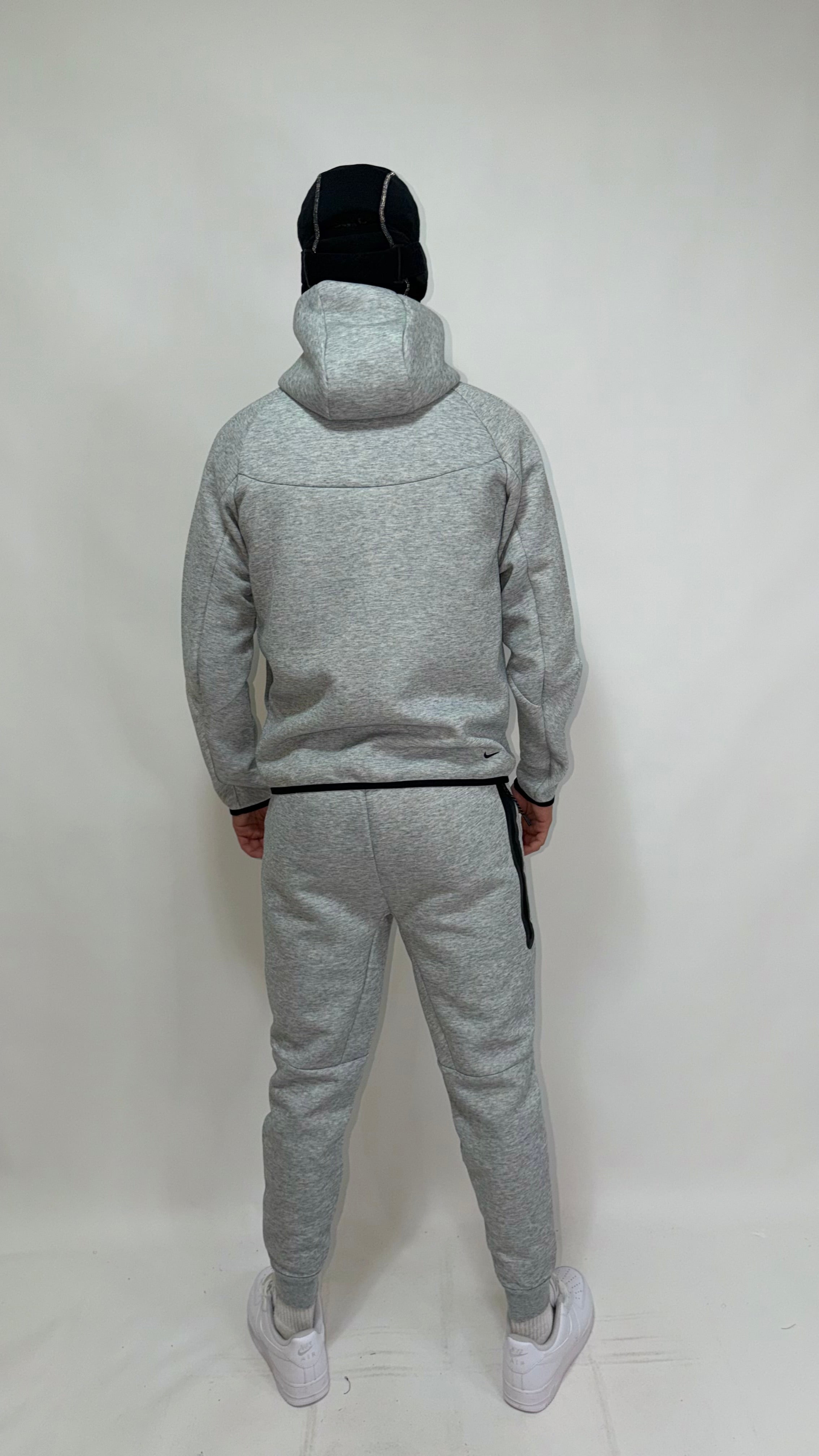 Nike Tech Fleece 2026