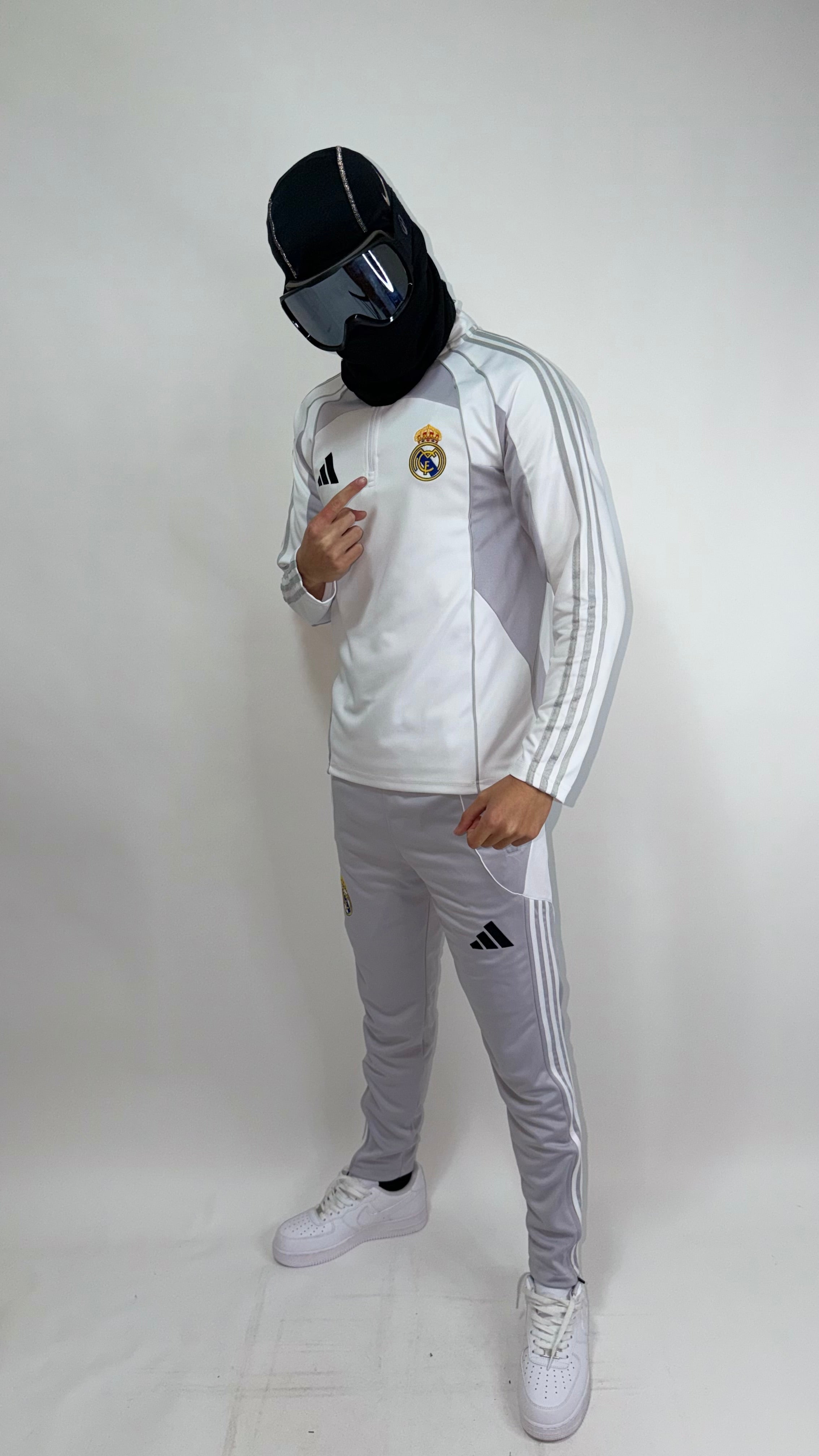 Conjunto REAL MADRID