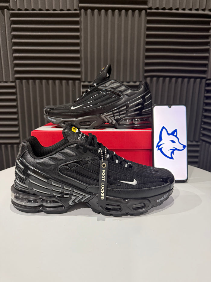 Nike Tuned Black