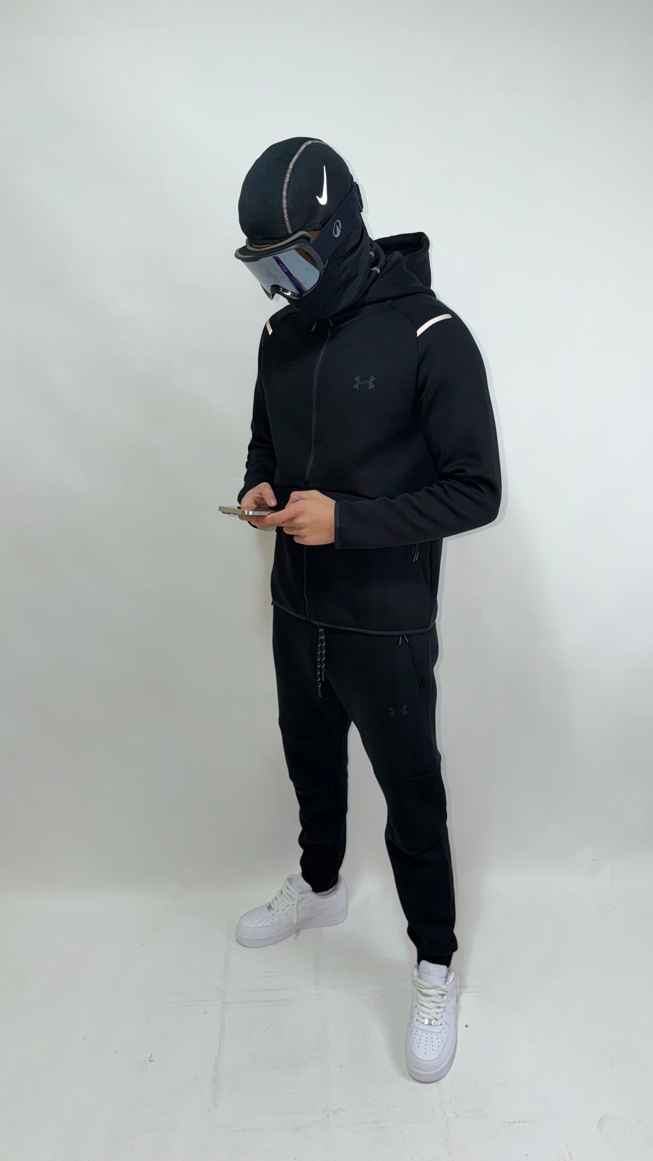 Under Armour Black