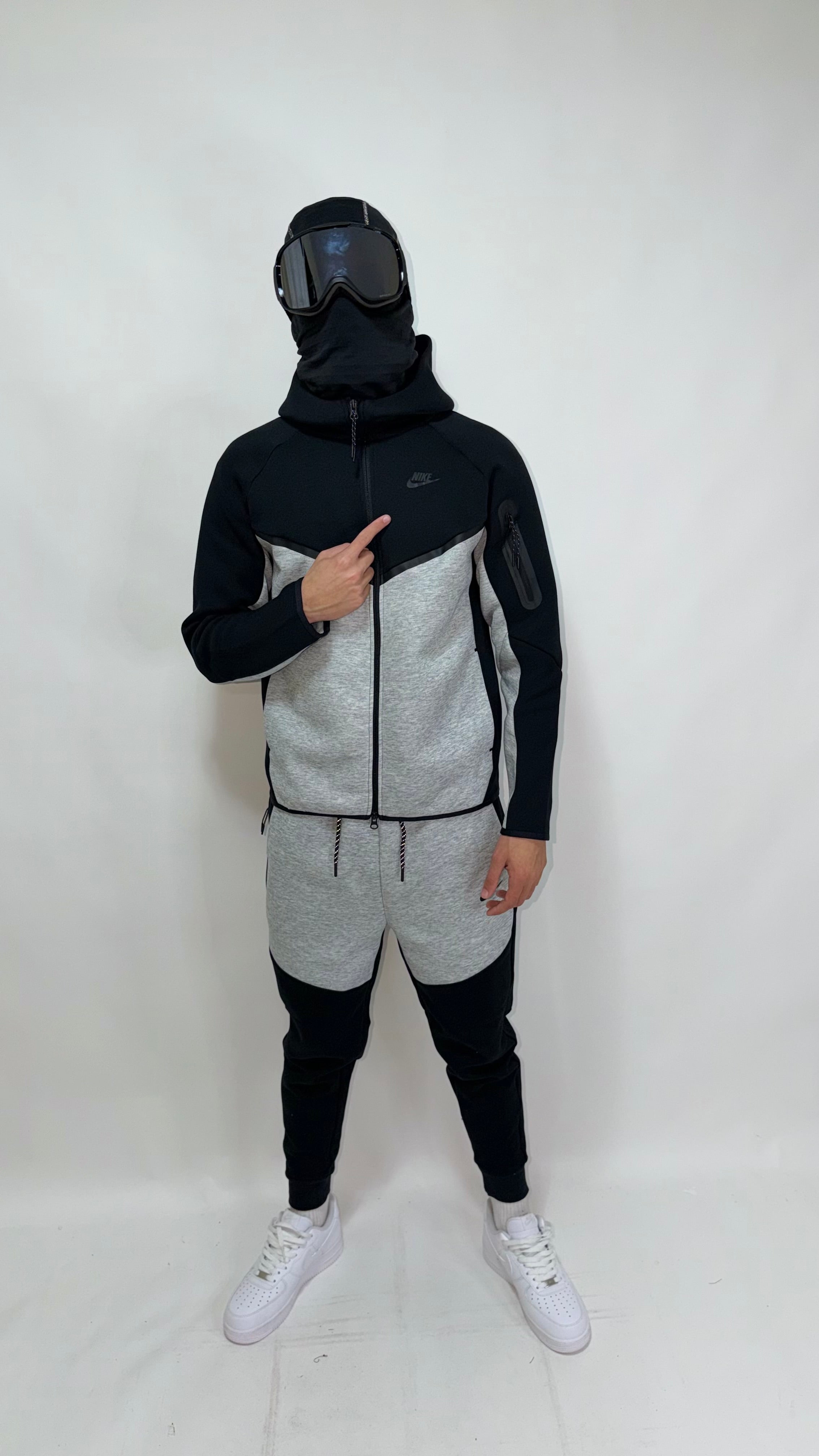 Nike Tech Fleece 2026