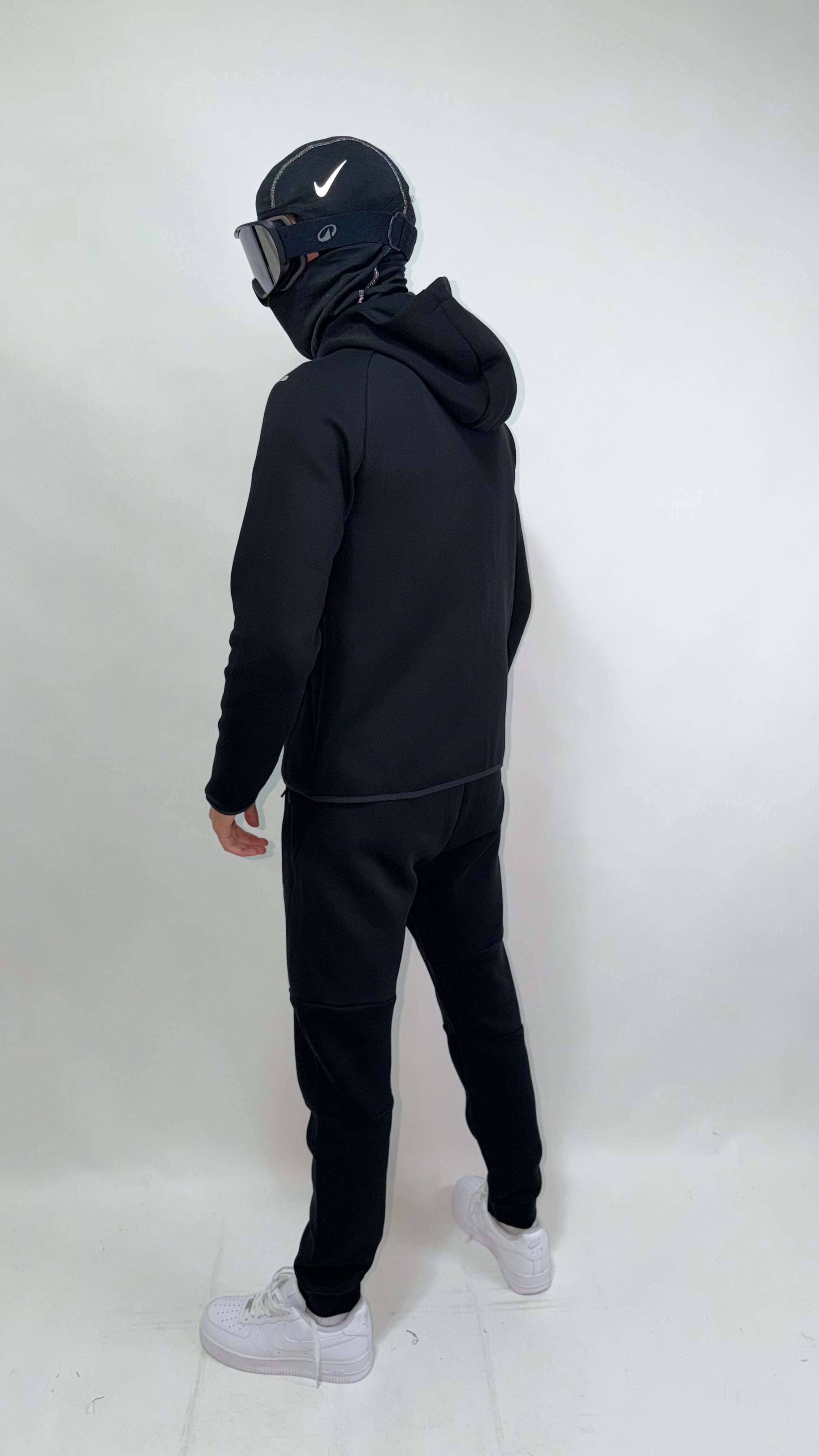 Under Armour Black