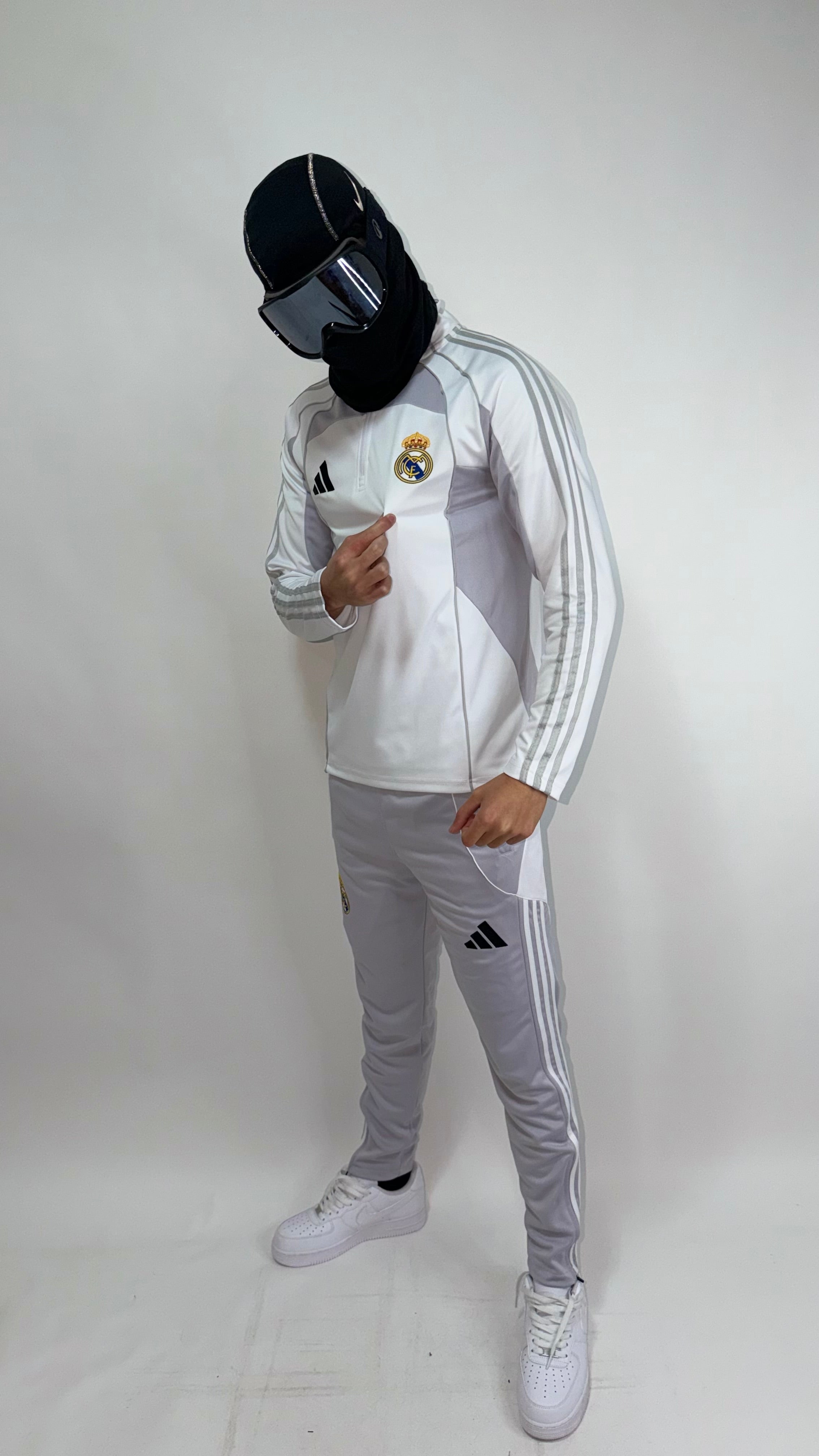 Conjunto REAL MADRID