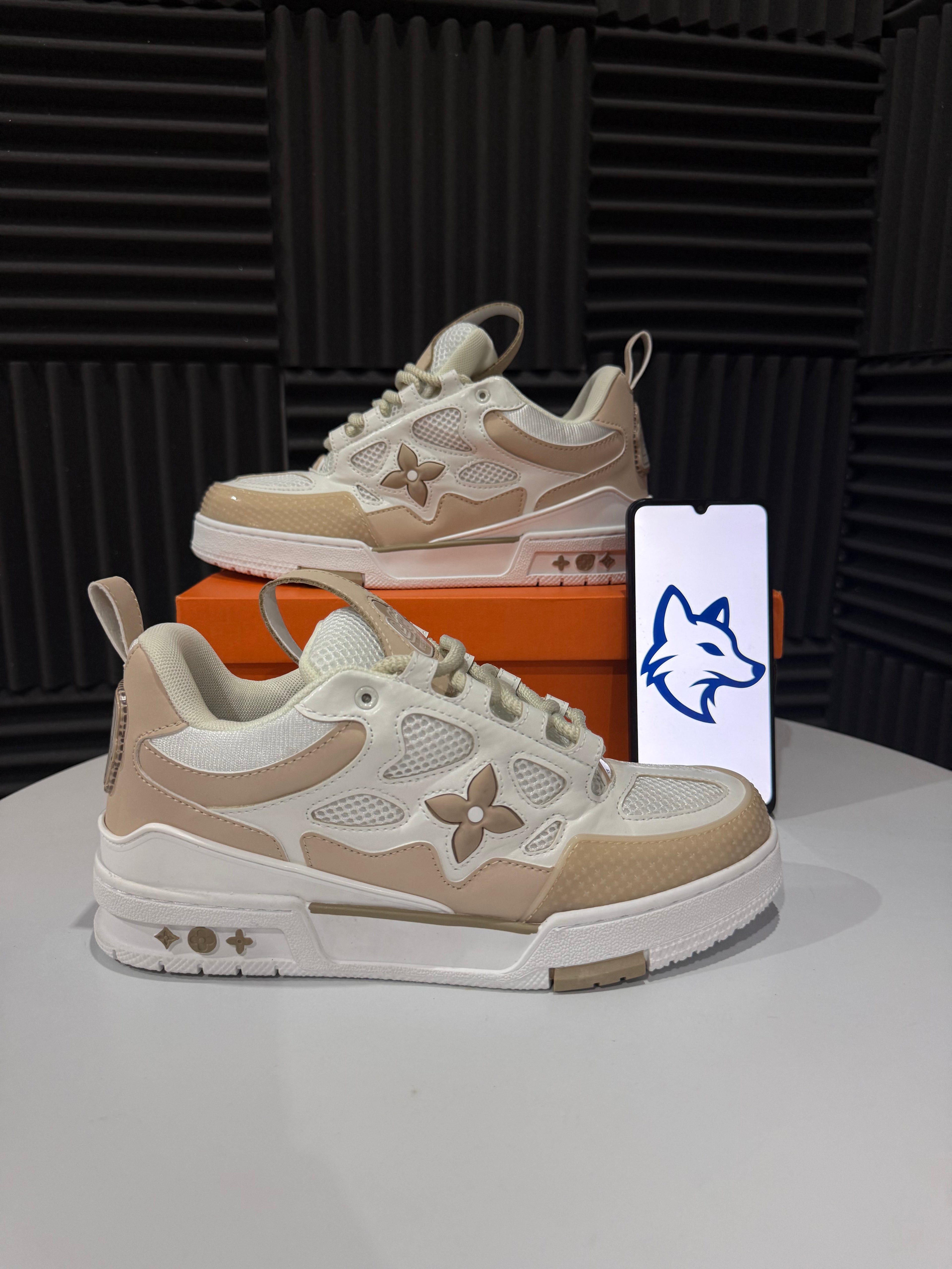 LV Skate Beige