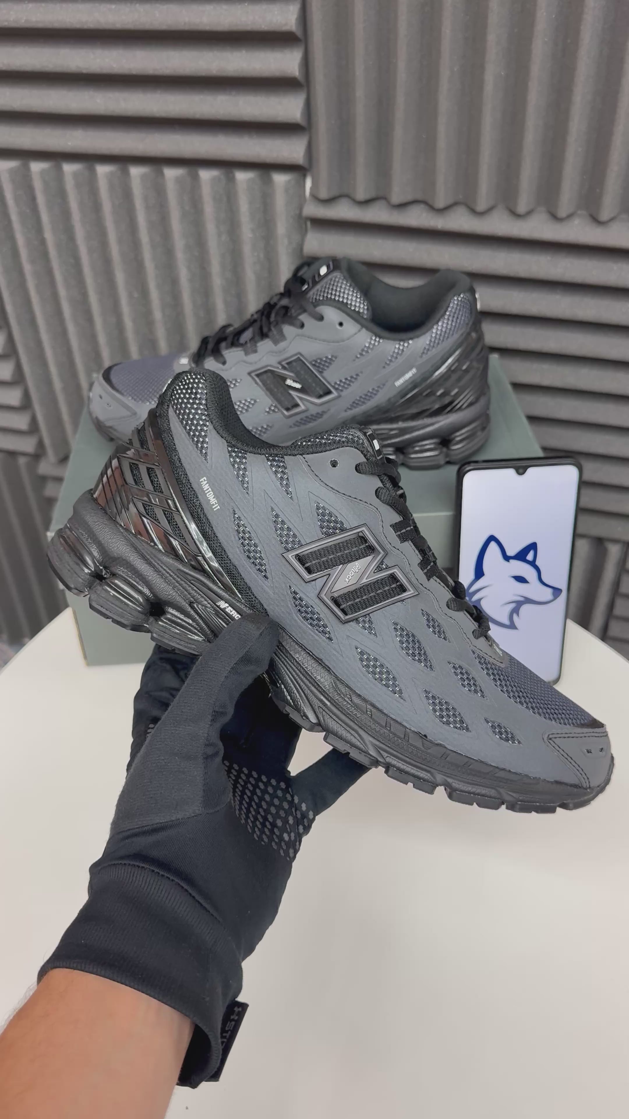 New Balance Negra